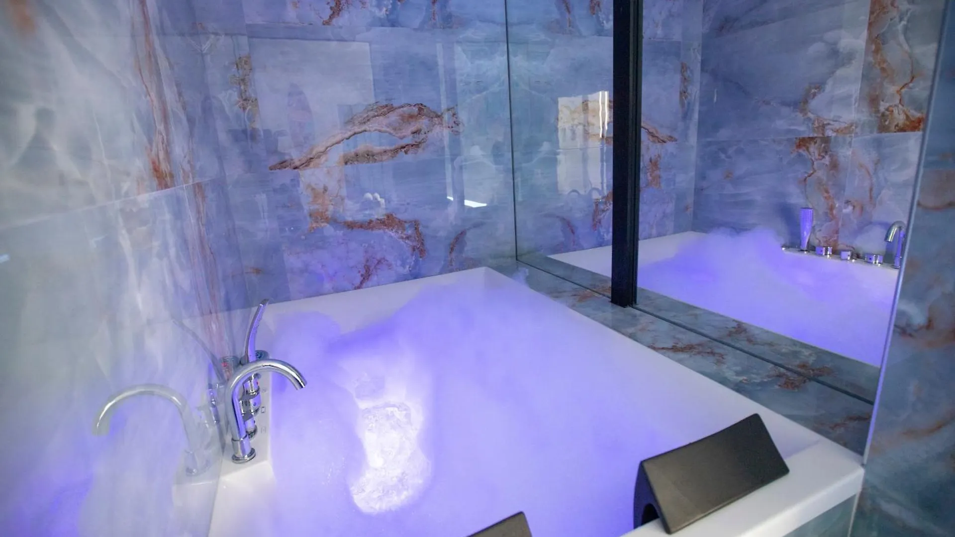 4 Rooms Rosario Catania